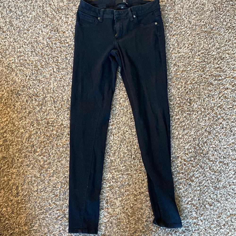 Women’s black 1822 high rise skinny jean size 26